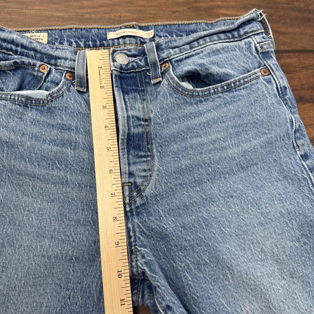 Levis Premium Wedgie Jeans Women's 27 (27.5 x 27) Blue Denim Button Fly Big E - Picture 3 of 15